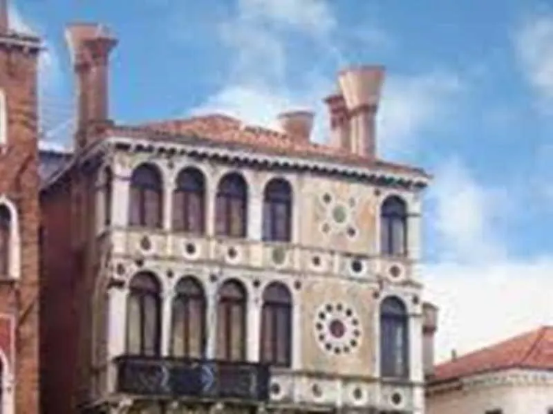 Corte Canal البندقية إيطاليا